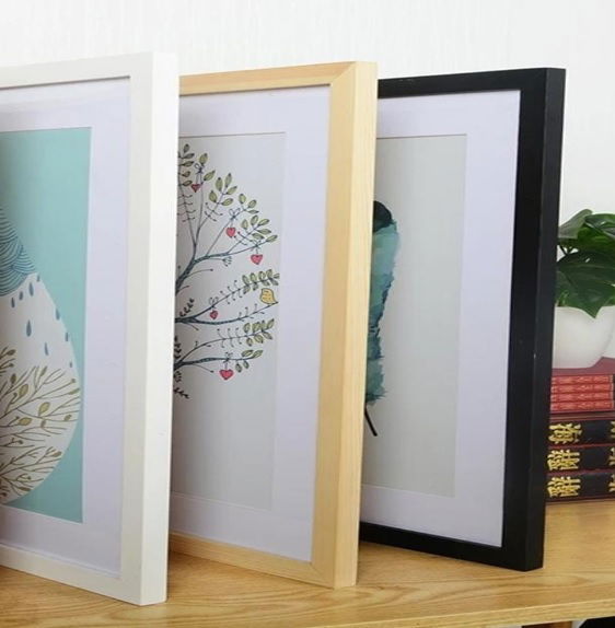 מסגרות מעץ גודל A4