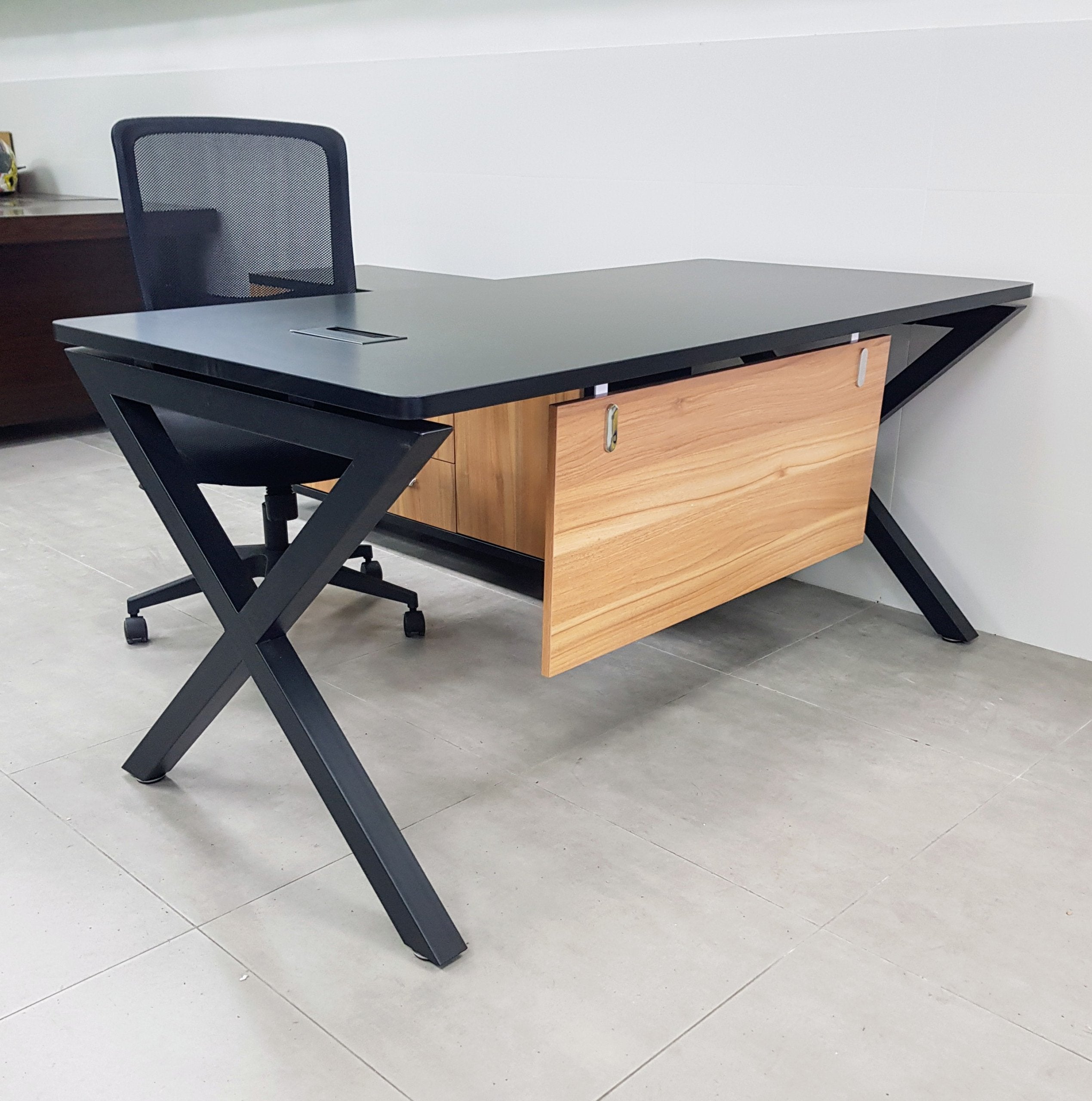 שולחן מנהל דגם A-45 אלון