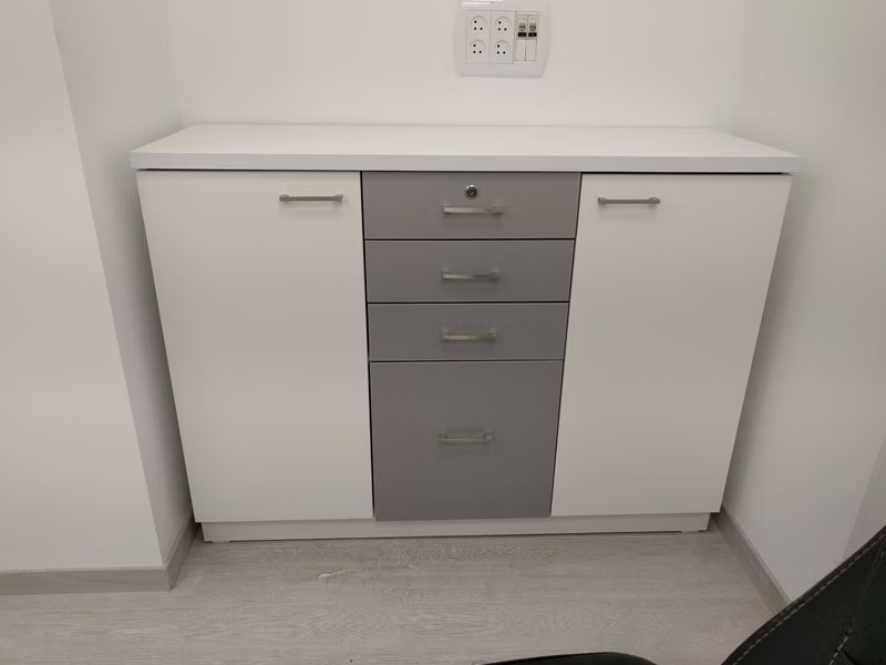 ארון קלסרים משולב מגירות