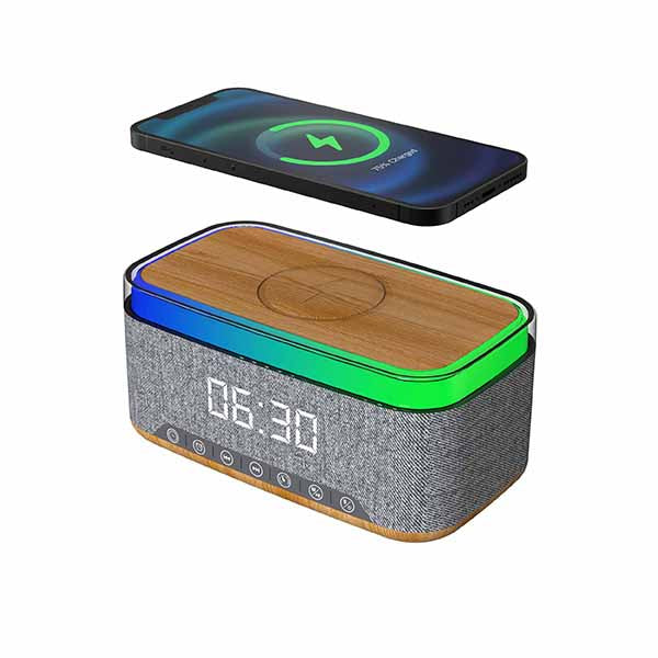מטען אלחוטי מהיר 15W  משולב עם רדיו/רמקול Bluetooth 10W ושעון דיגיטלי
