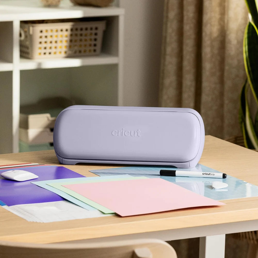 מכונת חיתוך חכמה דגם Cricut Joy Xtra בצבע לבנדר מבית Cricut