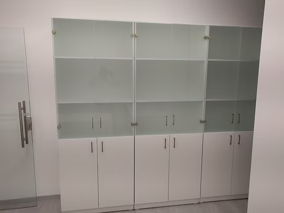 ארון +ויטרינה מחיר ליחידה 210/80/40 ס"מ